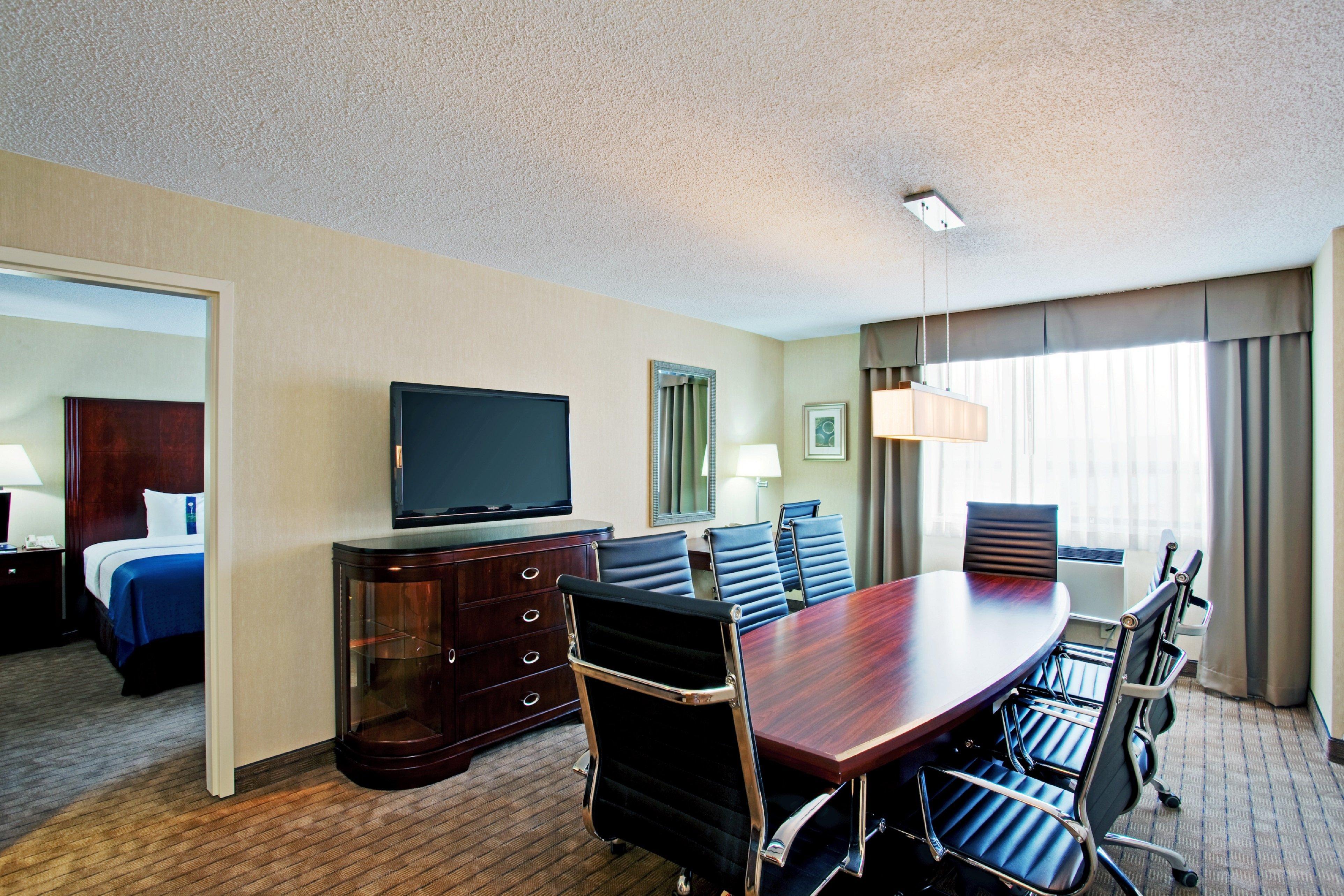 Holiday Inn & Suites Winnipeg Downtown By Ihg Δωμάτιο φωτογραφία