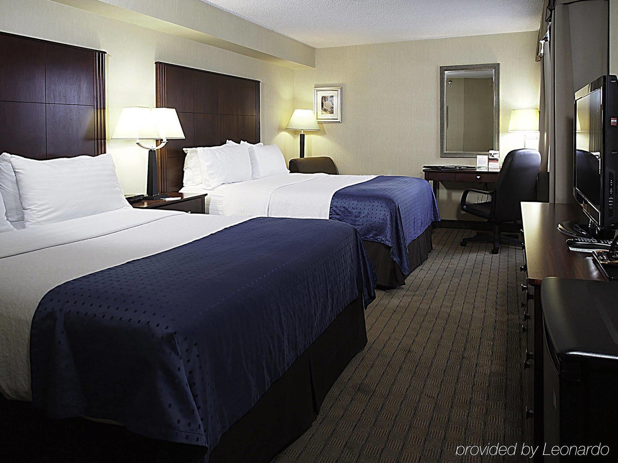 Holiday Inn & Suites Winnipeg Downtown By Ihg Εξωτερικό φωτογραφία